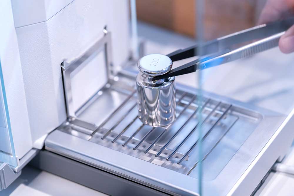 analytical balance calibration