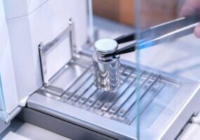 analytical balance calibration